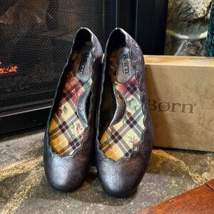 BORN Allie Fucile Metallic Ballet Flats